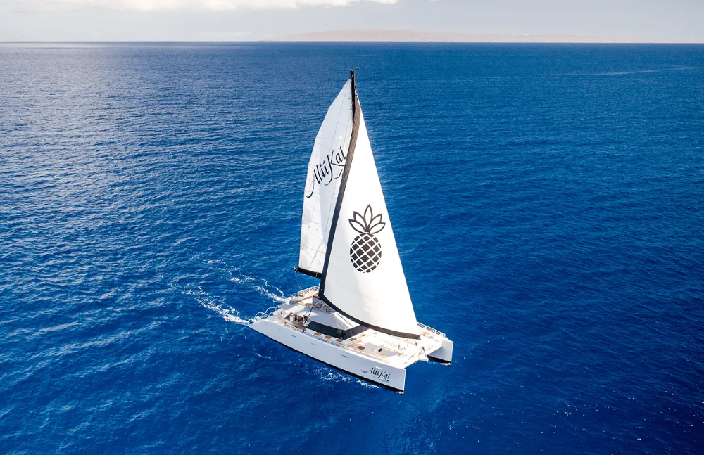 Product Akai Molokini Deluxe Snorkel Sail