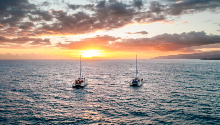 Product NaPali Sunset Dinner Cruise