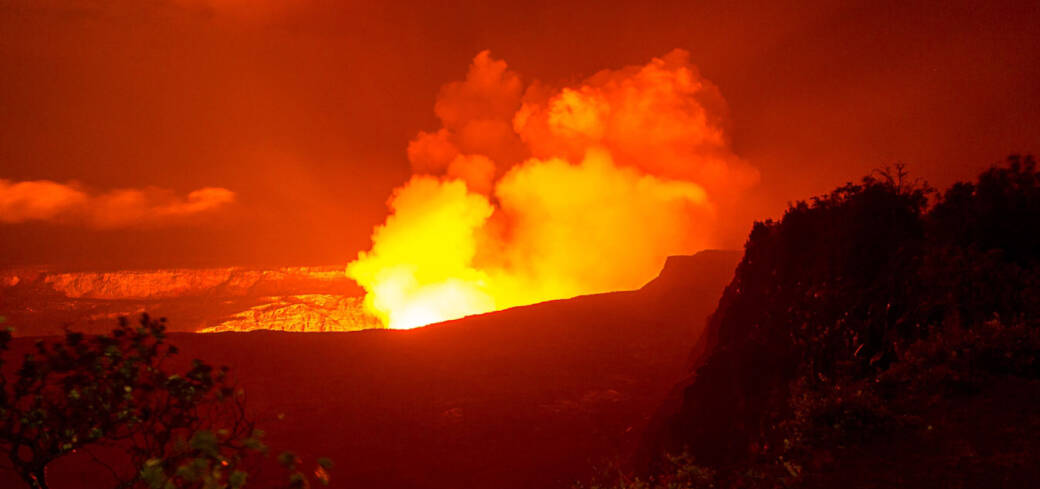 Product Hawaii Volcanoes National Park Tour &amp; Hike