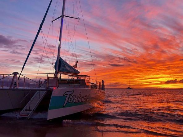 Product Catamaran Sunset &amp; Dinner Sail